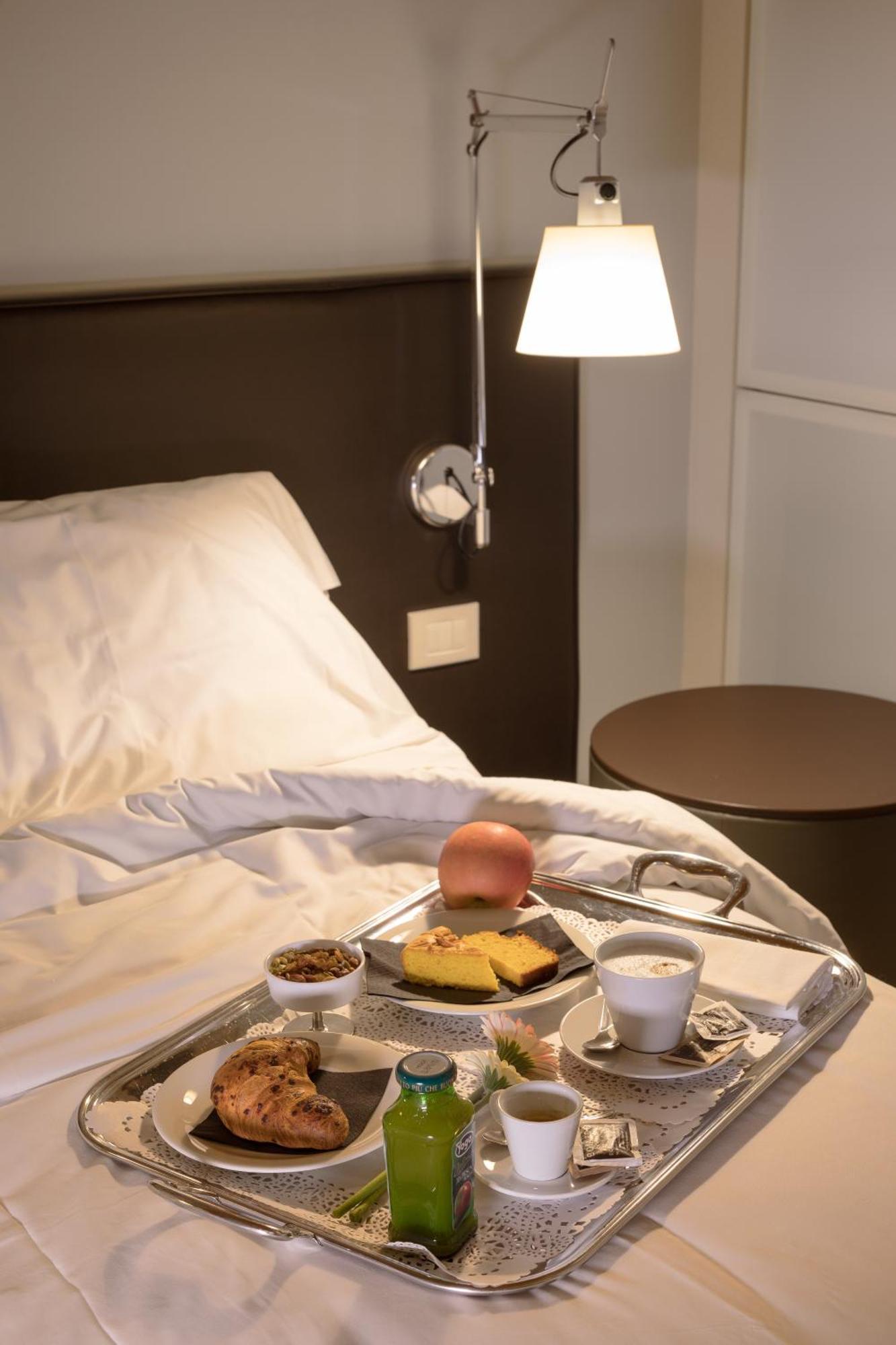 סקנדיאנו Boiardo Hotel מראה חיצוני תמונה